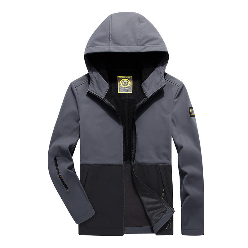 Men's lightweight softshell outdoor jacket with hood, windproof front and functional pockets Chichicherry
