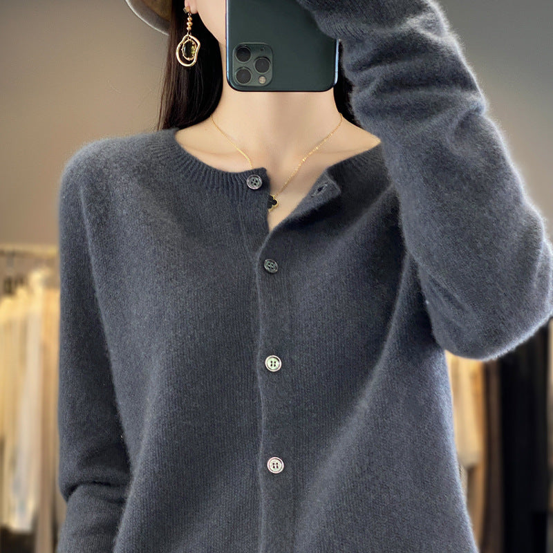 Ladies Short-Cut Cardigan in Mohair Look with Round Neckline and Pearl Buttons Chichicherry