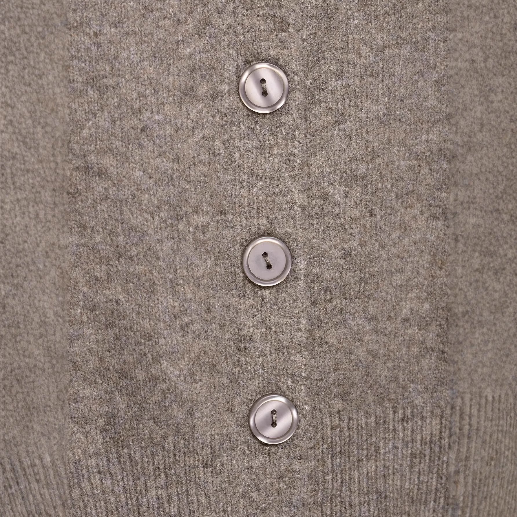 Ladies Cropped Raglan Cardigan with Pearl Buttons and Wide Ribbed Hem Chichicherry