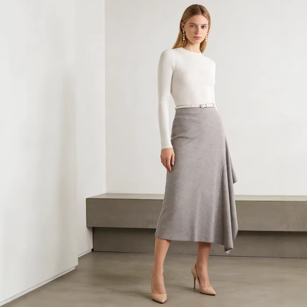 Women's Asymmetrical Midi Skirt made of Fine Knit with Draped Side Slit Chichicherry