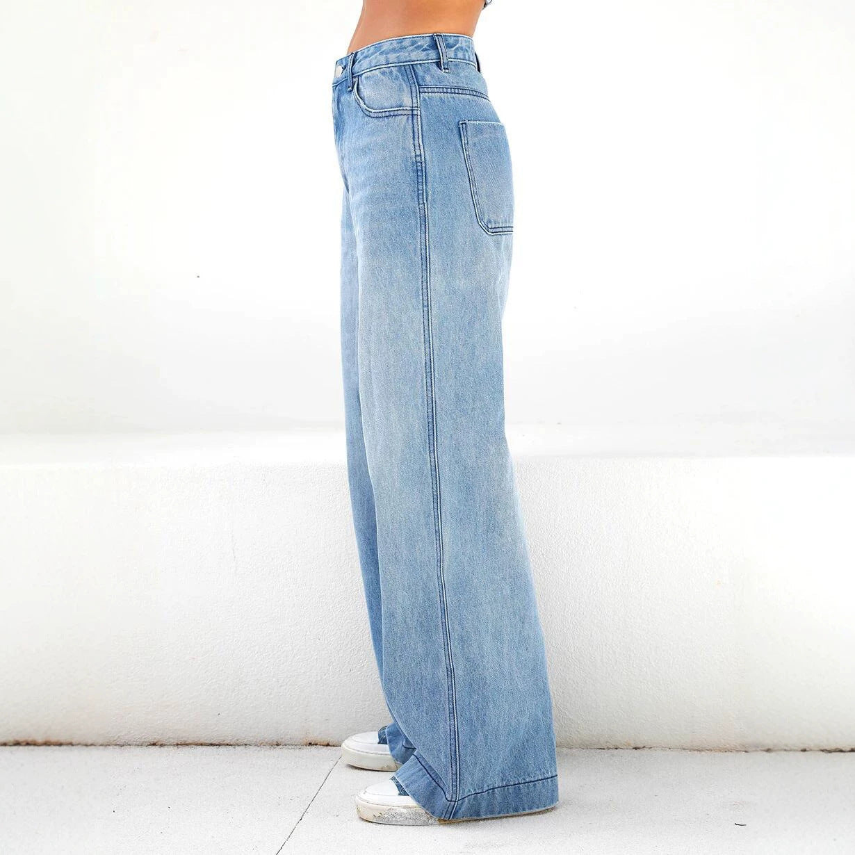 Women High-waisted wide Denim jeans in Palazzo cut Chichicherry