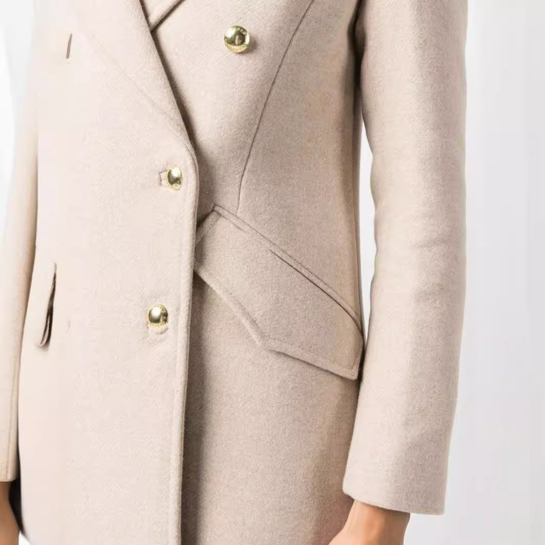 Women Mid-length double-breasted tailoring coat with fitted seam and decorative straps Chichicherry