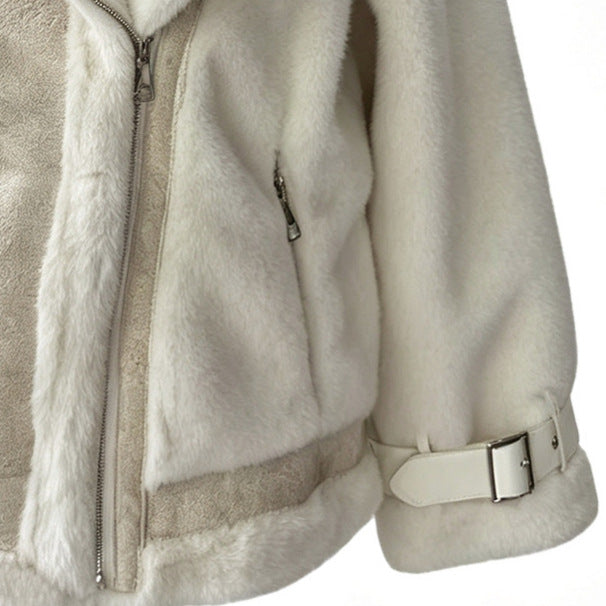 Women's Short Jacket in Aviator Style with Faux Fur Lining and Buckle Sleeves Chichicherry