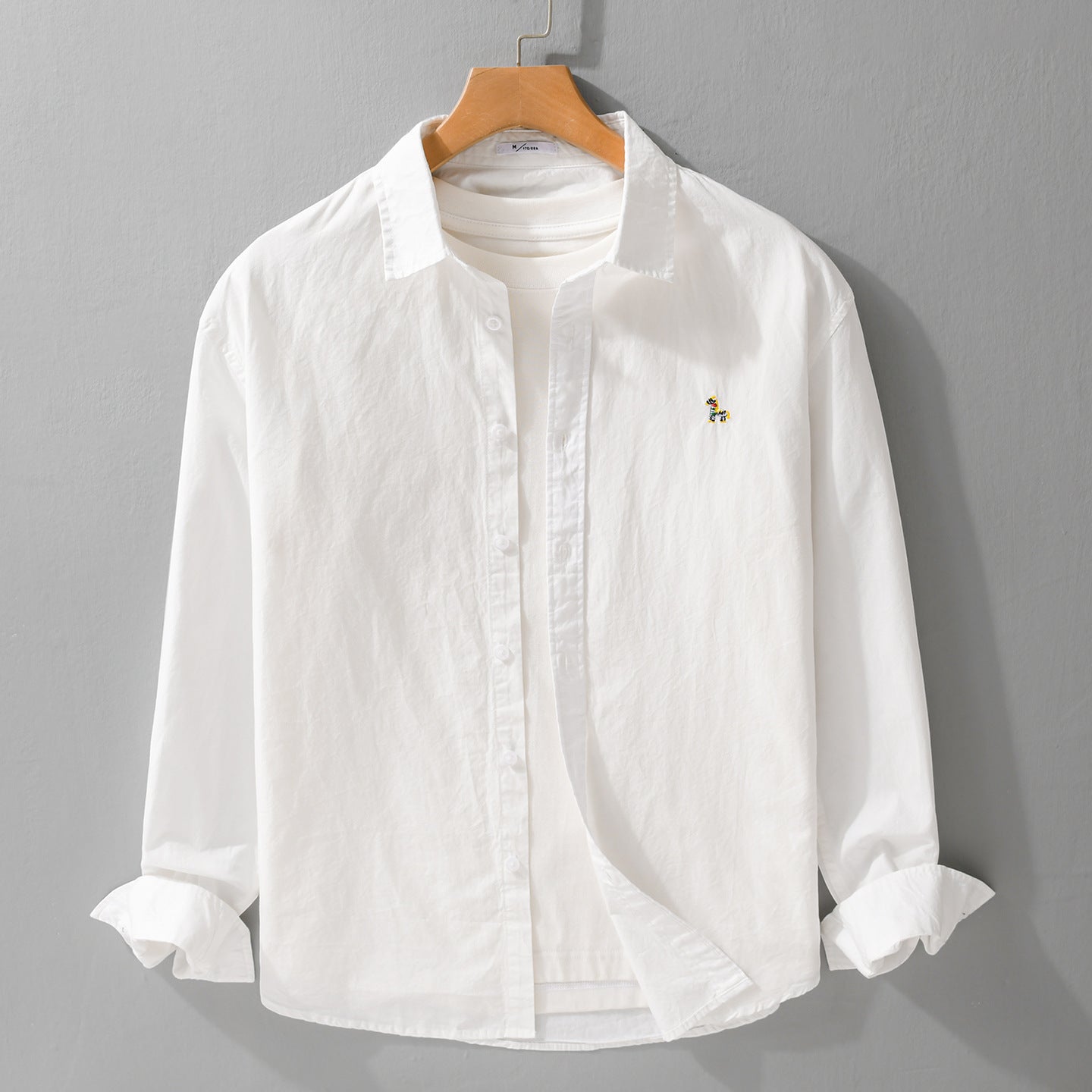 Men's Classic Cotton Oxford Shirt in Relaxed Fit with Fine Animal Embroidery Chichicherry