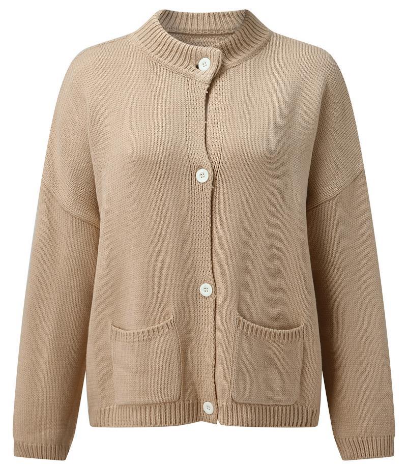 Women's Short Boxy Cardigan made of chunky knit with high button placket and side pockets Chichicherry