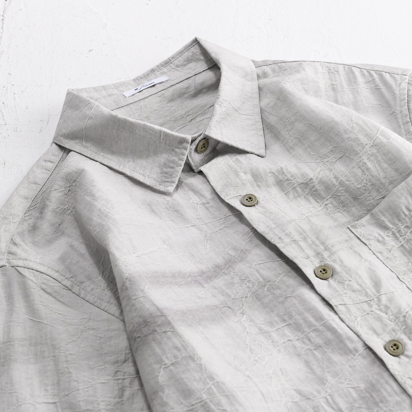 Men's Lightweight Linen Overshirt in Crinkle Look with Kent Collar and Chest Pocket Chichicherry