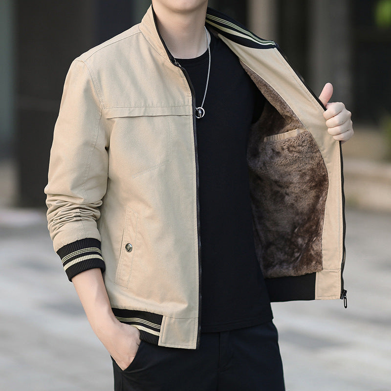 Men's sporty bomber jacket with stand-up collar, zipper and contrasting ribbed cuffs Chichicherry