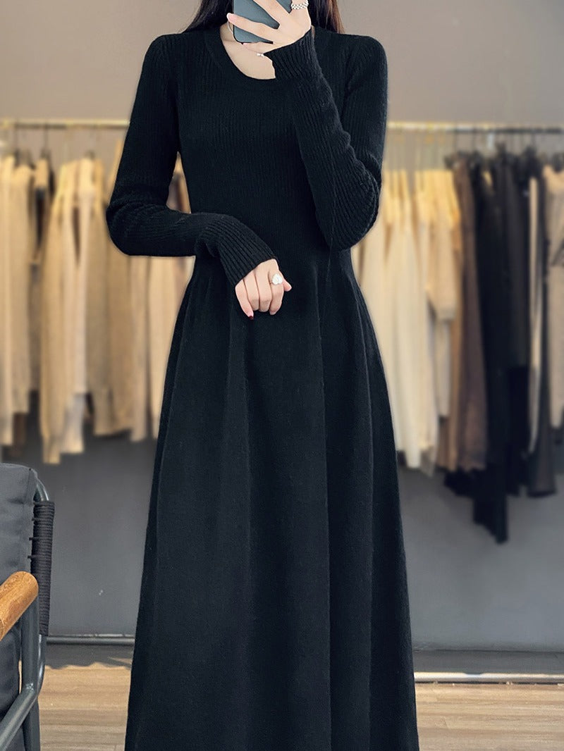 Ladies Long-Sleeved Midi Dress in Fine Knit with Tailored A-Line Silhouette Chichicherry