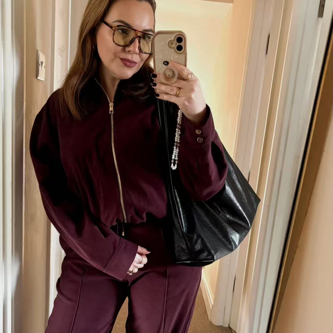 Women's Short Cut Suede-Look Bomber Jacket with Zipper Chichicherry