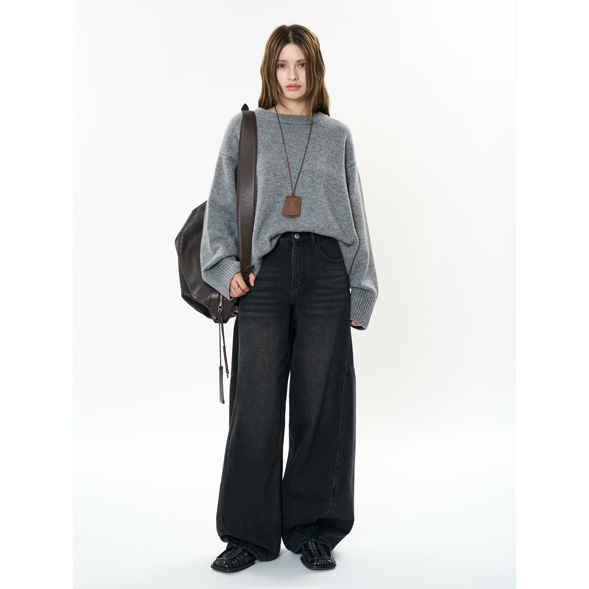 Women's Extra Wide Baggy Jeans in Balloon Cut with High Waist Chichicherry