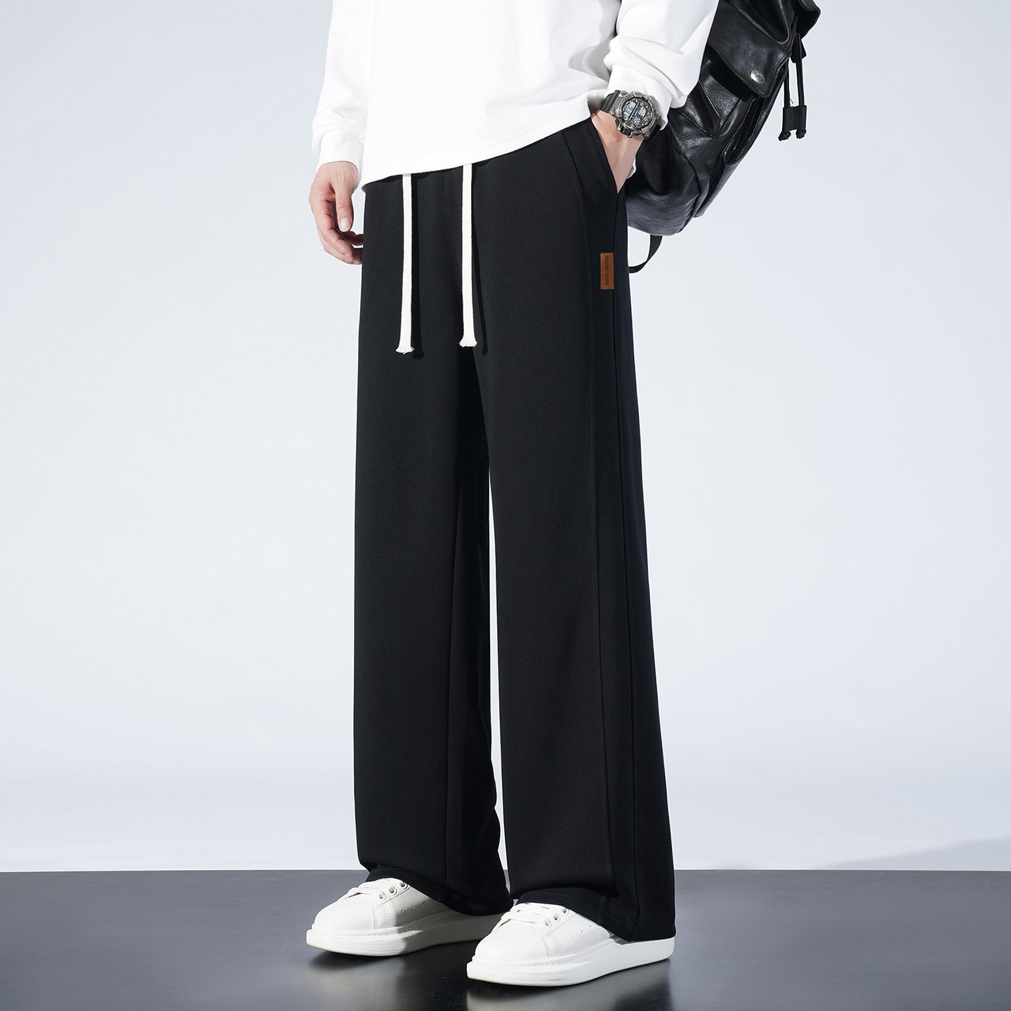 Women's Wide Lounge Sweatpants with Drawstring and Straight Leg Chichicherry