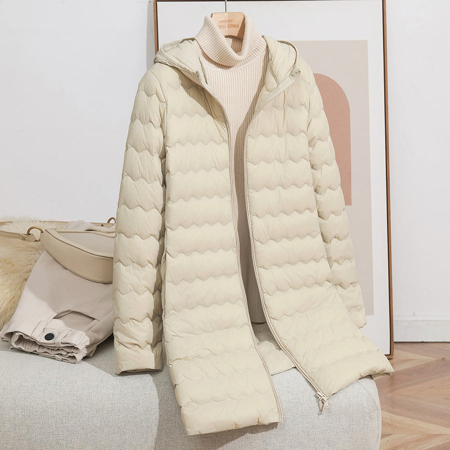 Women's Light Quilted Coat with Hood and Wavy Quilting Chichicherry