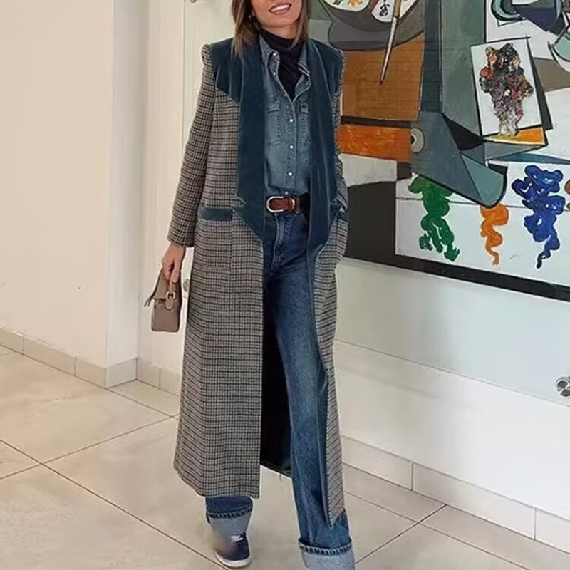 Women's long wool blend coat with velvet shawl collar and piped pockets Chichicherry