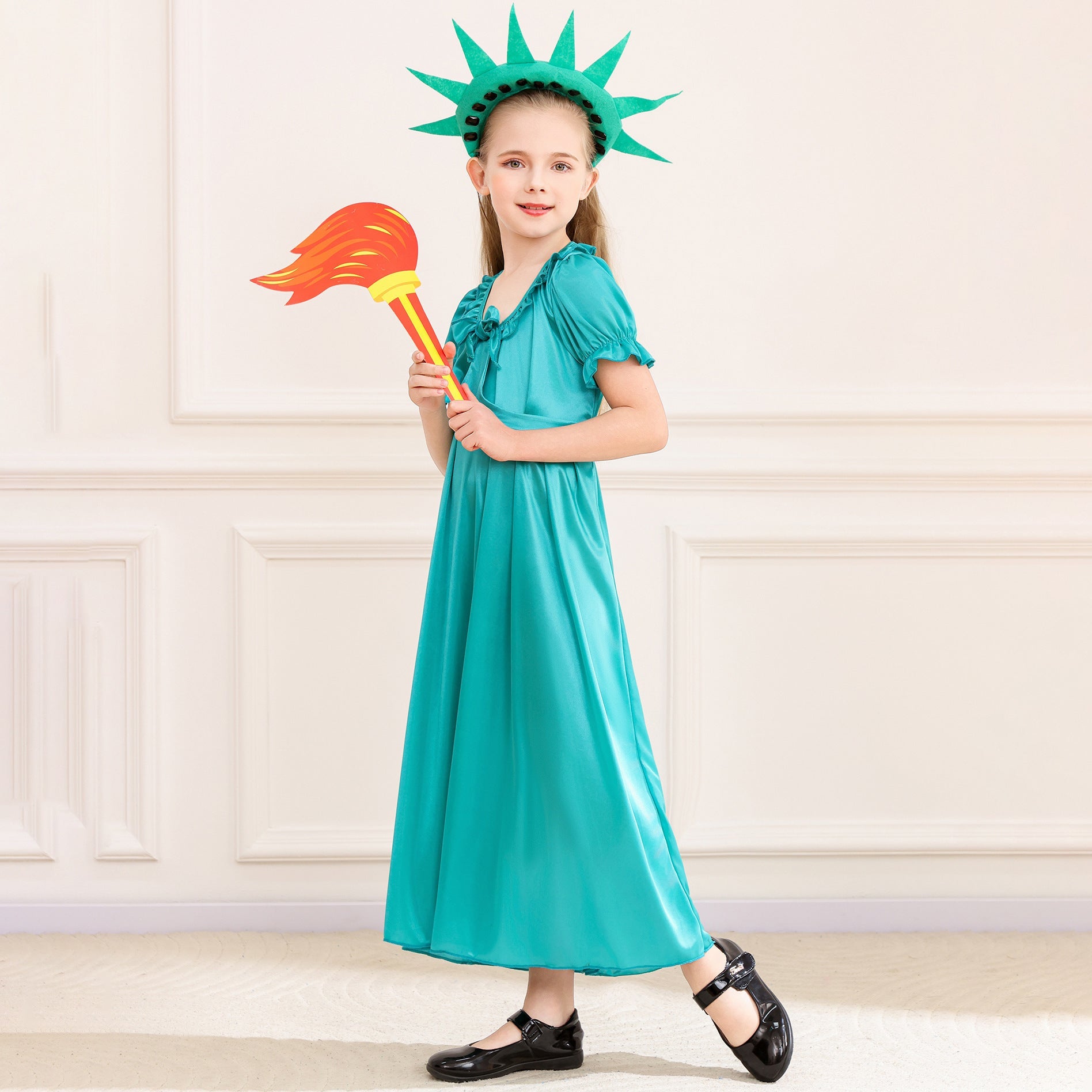 Girl Freedom Statue Costume Chichicherry