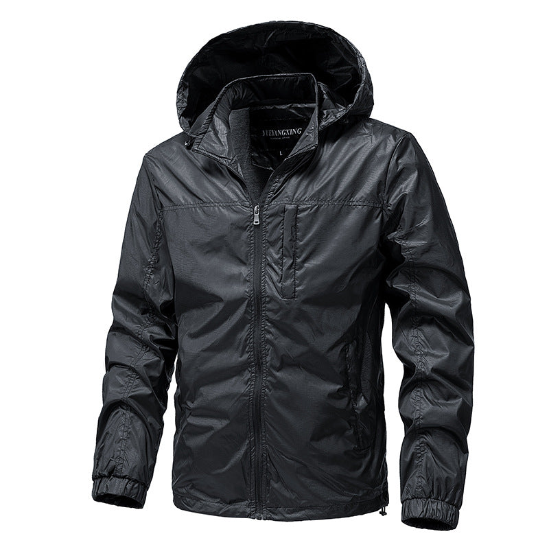 Men's lightweight water-repellent compact packable windbreaker with hood Chichicherry