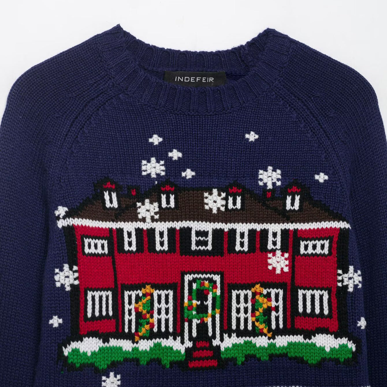 Women Cropped Christmas Sweater with Intarsia House Motif and Round Neckline Chichicherry