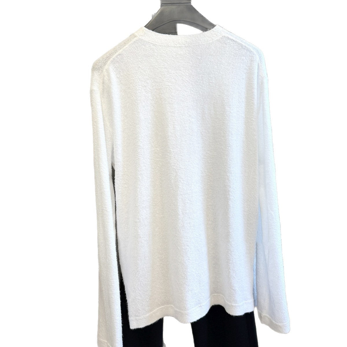 Women's Comfortable Long Sleeve Sweater with Casual Cut Chichicherry