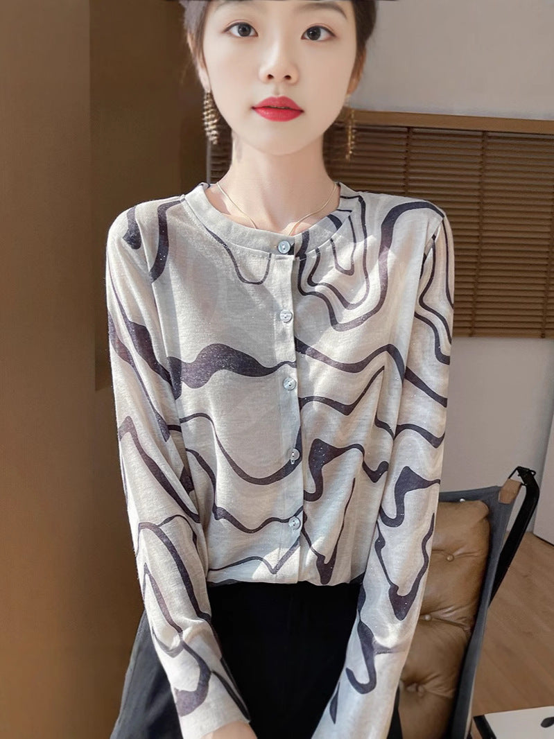 Women's Lightweight Watercolor Print Fine Knit Cardigan with Round Neckline and Button Placket Chichicherry