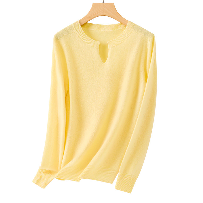 Women's Fine Knit Sweater with Notch Collar and Angora Look Chichicherry