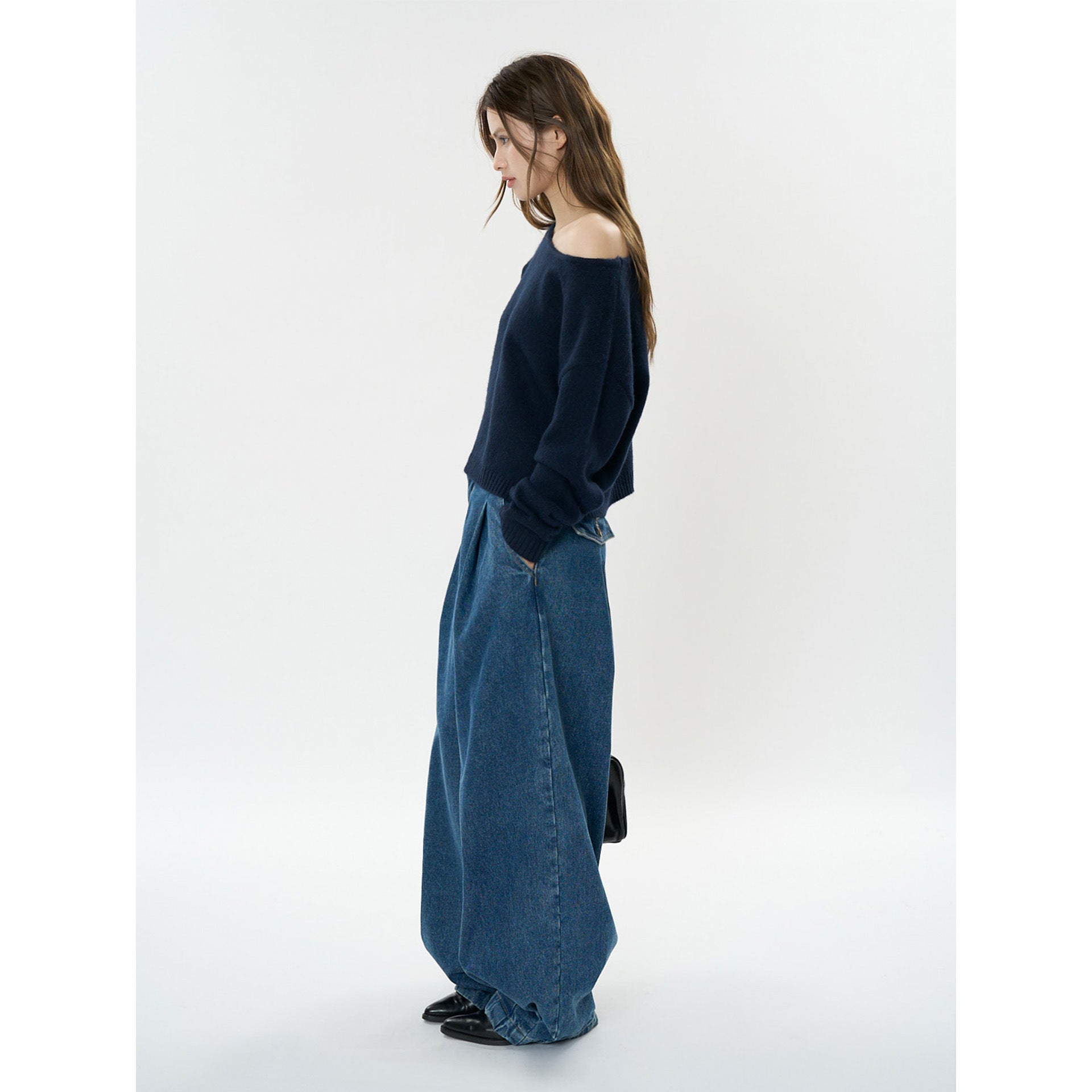 Women Soft Off-Shoulder Fine Knit Sweater with Dropped Shoulder Chichicherry