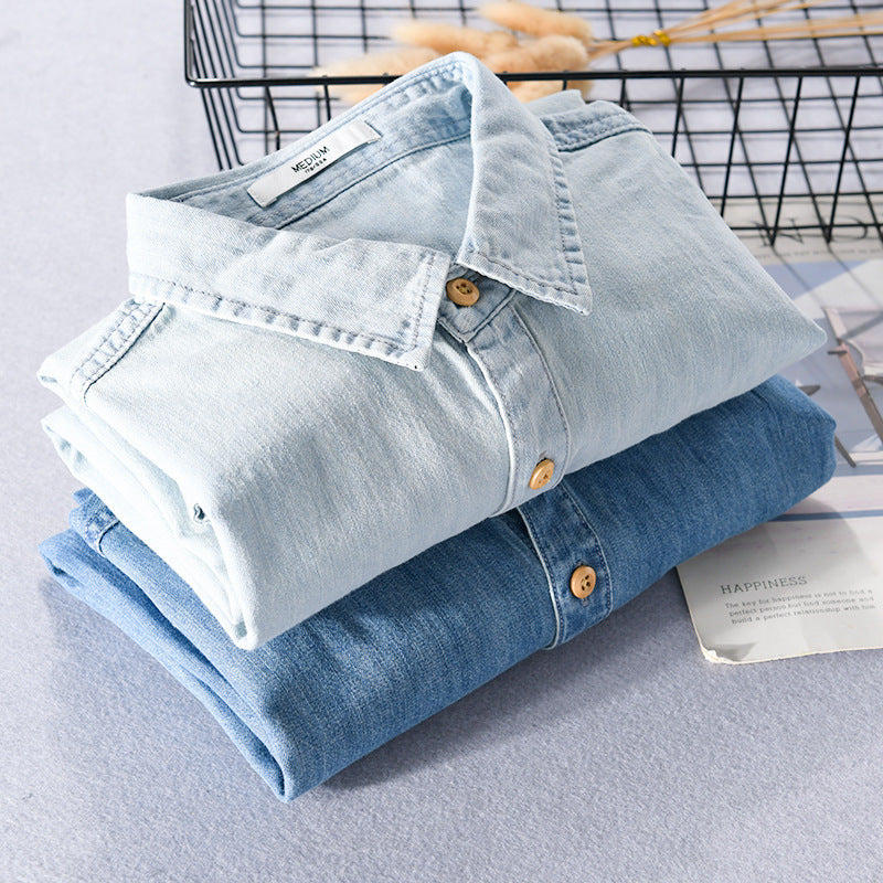 Men's Lightweight Denim Shirt in Relaxed Fit with Chest Pocket and Wood Button Placket Chichicherry
