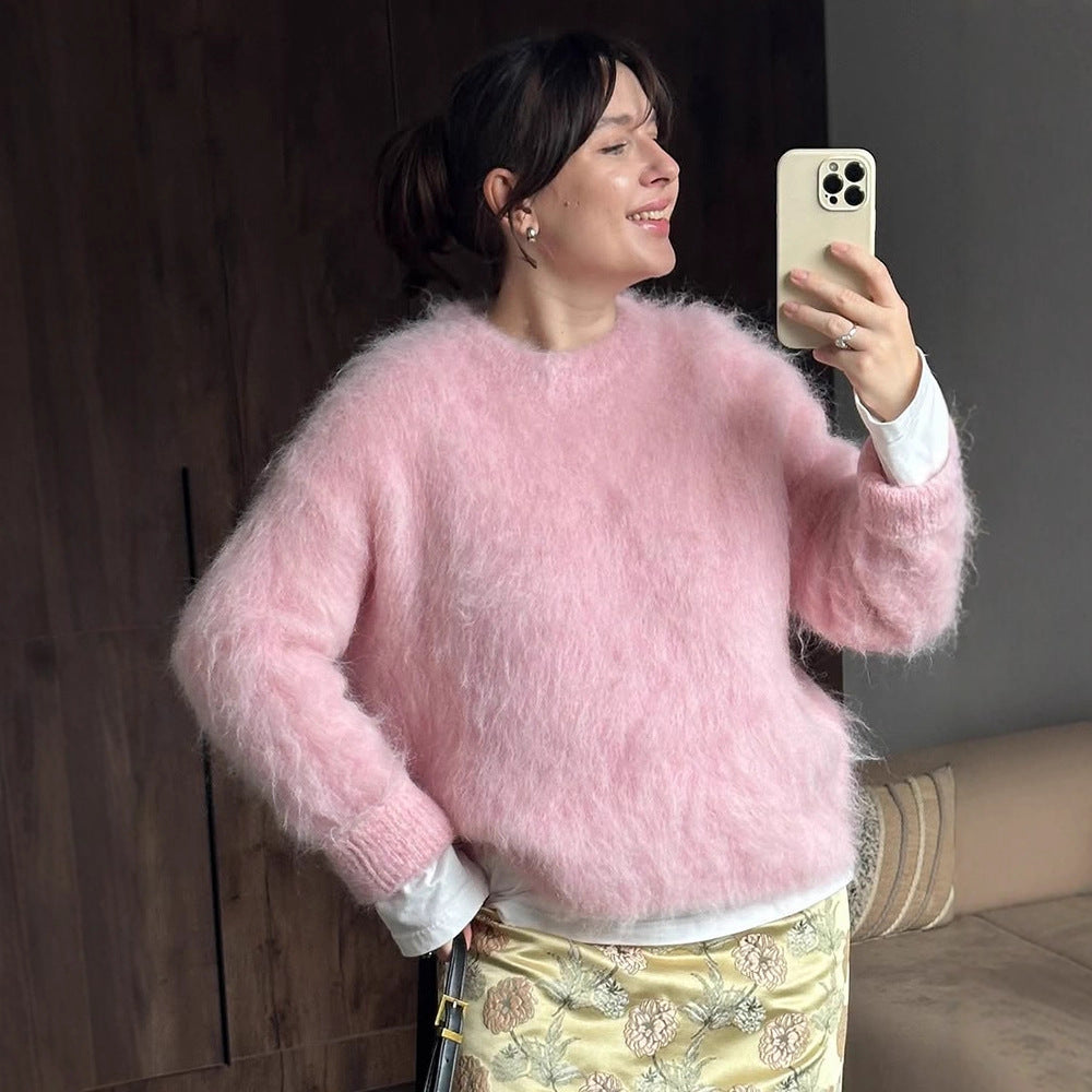 Women's Oversized Mohair Sweater with Fluffy Texture and Round Neckline Chichicherry