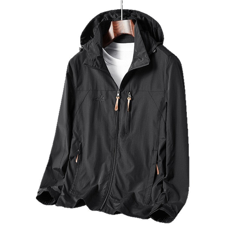 Men's lightweight windproof hooded jacket with zippered pockets and breathable membrane Chichicherry