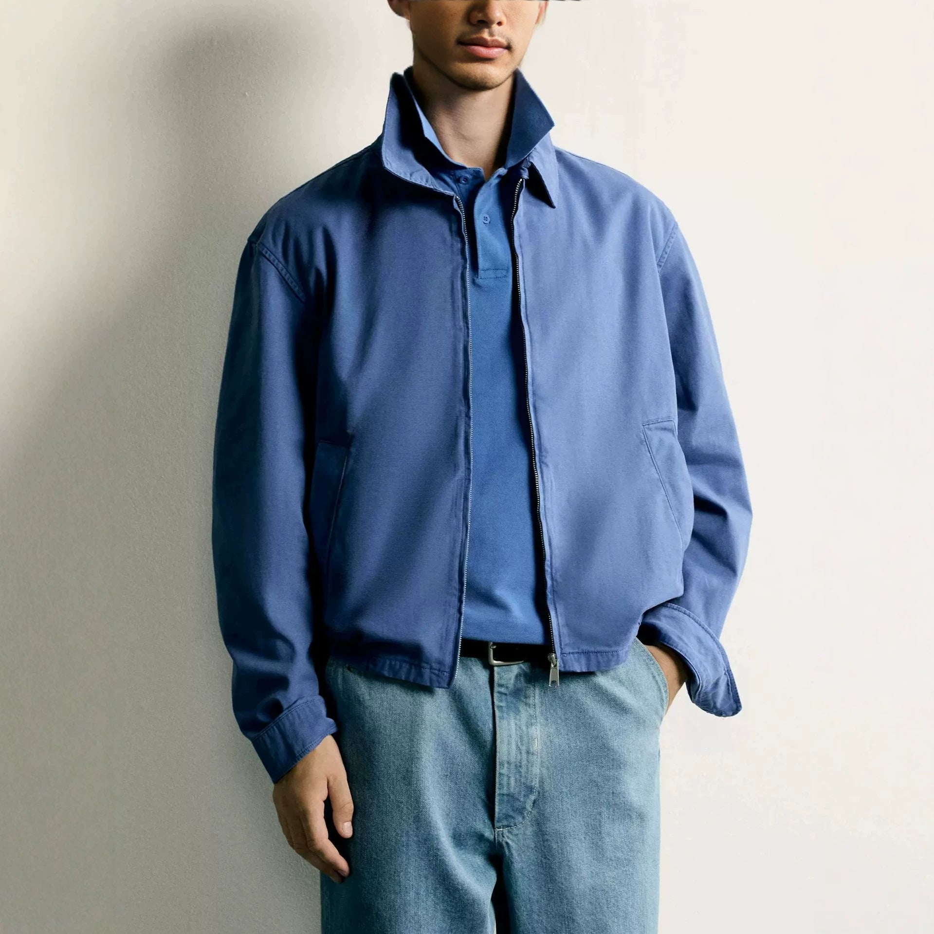 Men's Lightweight Boxy Blouson made of Cotton Twill with Shirt Collar Chichicherry