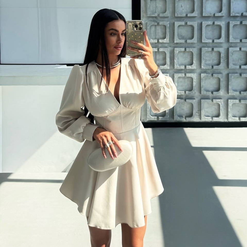 Damen Korsett-Detail Mini-Kleid mit Puffärmeln und ausgestelltem Rock Chichicherry