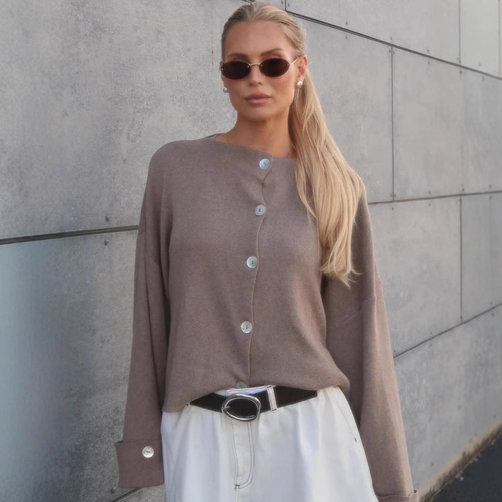 Women's Oversized Cropped Jacket with Wide Trumpet Sleeves and Button Cuffs Chichicherry