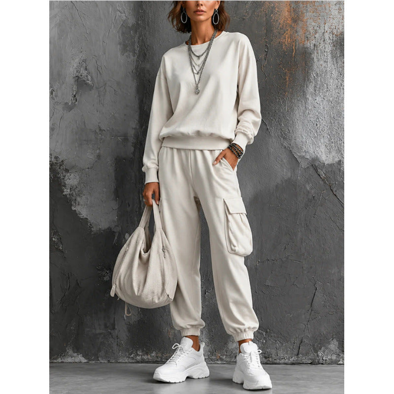Women's Casual Cargo Jogging Suit Set with Oversized Sweatshirt and Cargo Pants Chichicherry