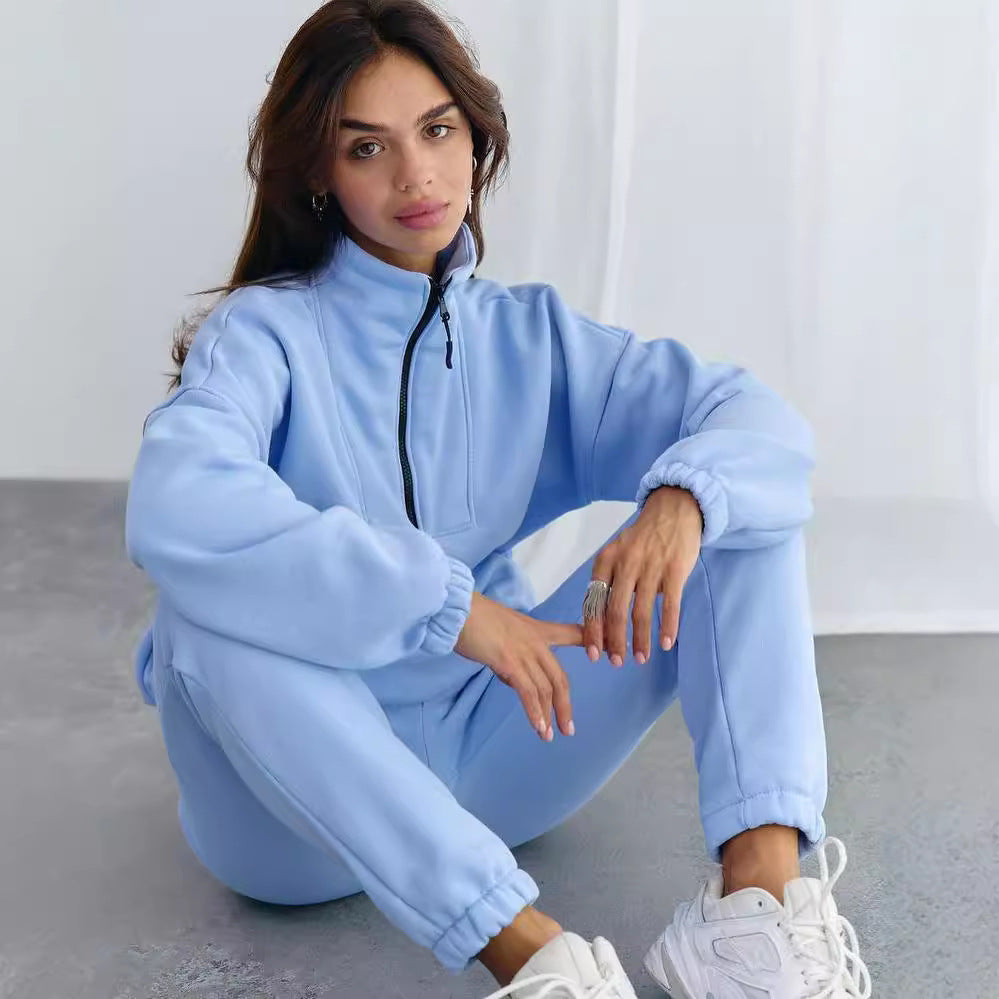 Damen Athleisure-Zweiteiler aus dickem French-Terry mit hohem Stehkragen, halbem Reißverschluss und Tunnelzughose Chichicherry