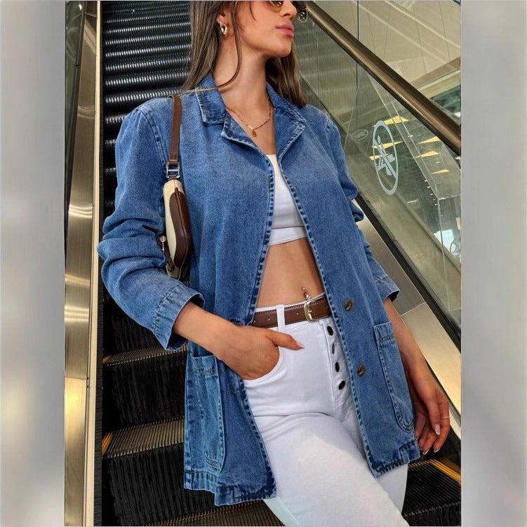 Women tailored denim jacket with stand-up collar, four flap pockets and slightly flared hem Chichicherry