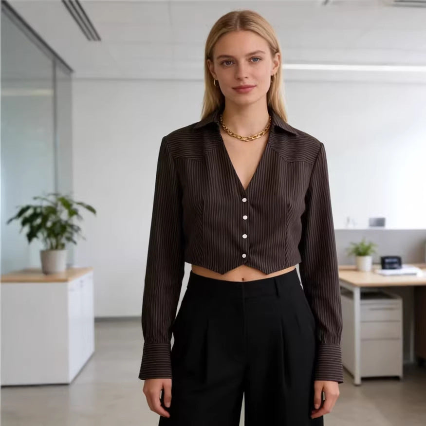 Ladies short blouse in pinstripe look with tailored cut and pointed hem Chichicherry