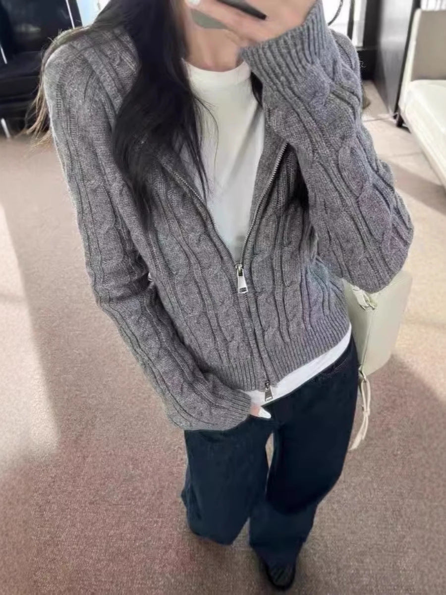 Women's cable-knit cardigan with full zip and tailored fit Chichicherry