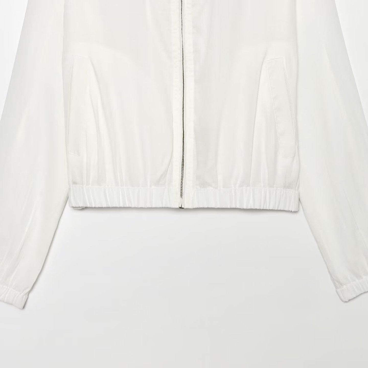 Women's Lightweight Windbreaker Bomber Jacket with Stand-Up Collar, Two-Way Zipper and Elastic Cuff