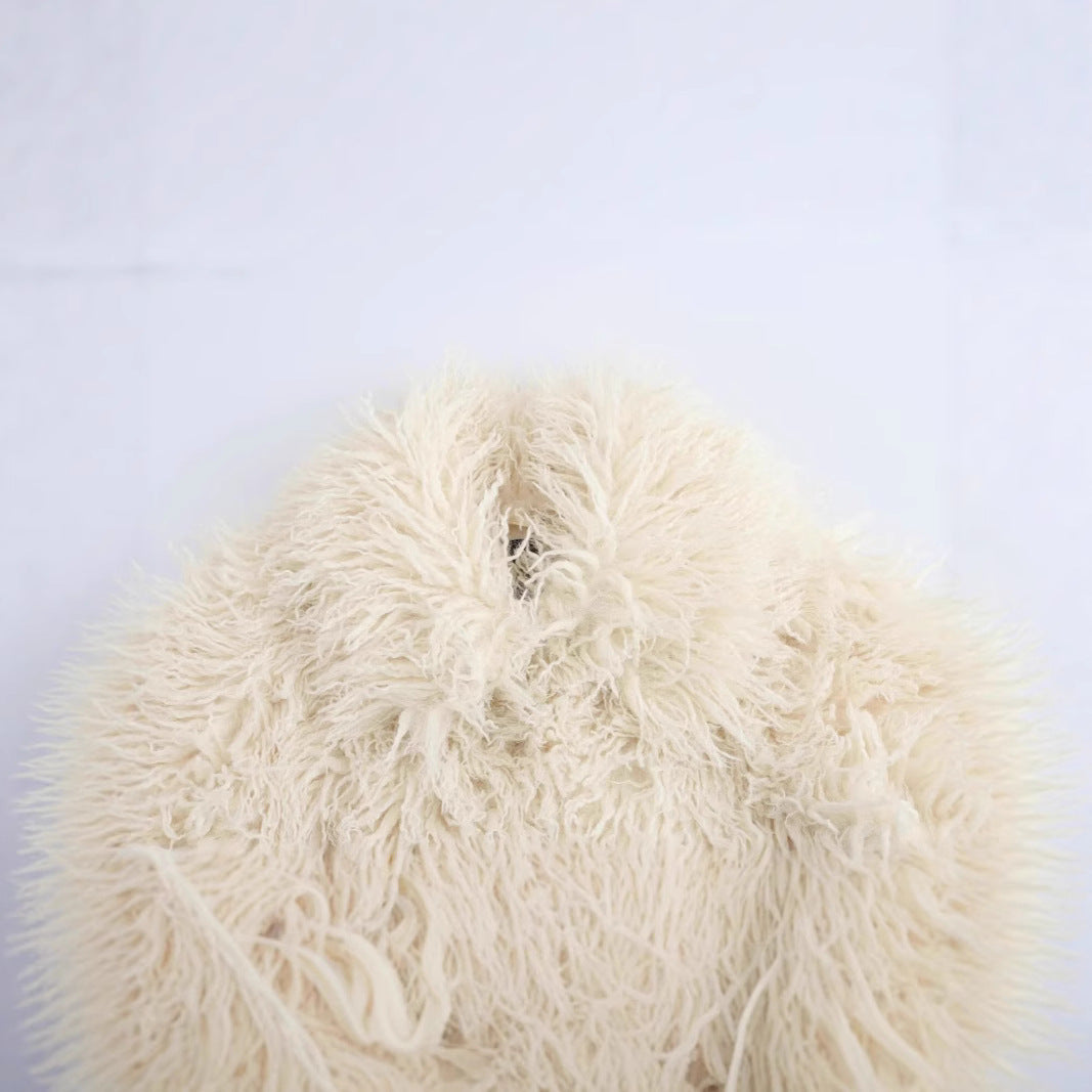 Women's Short Shaggy Faux Fur Jacket with Hood and High-Pile Texture Chichicherry