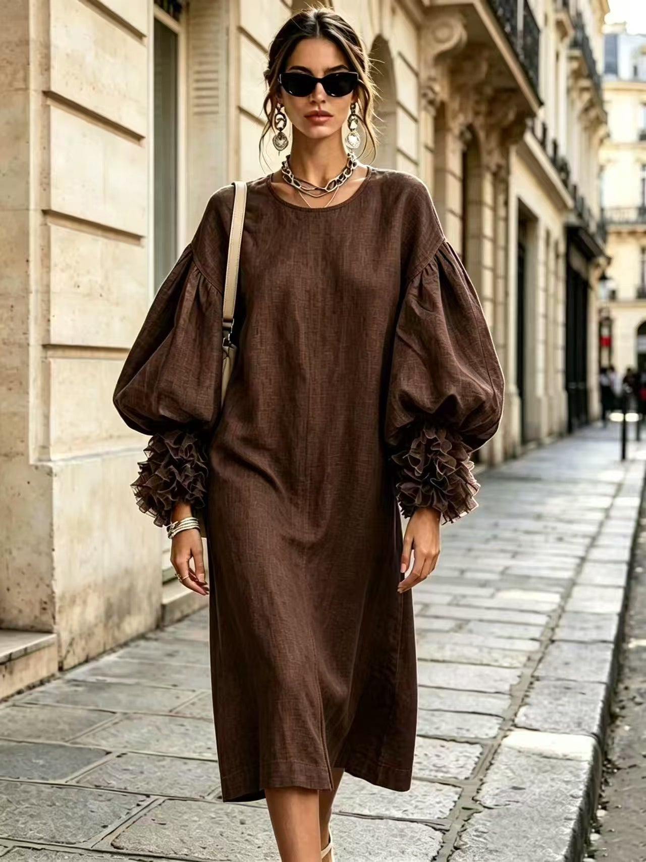 Women's midi dress in linen look with voluminous balloon sleeves and ruffled cuffs Chichicherry