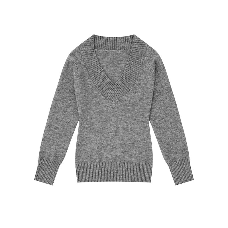 Women's fine knit pullover with deep V-neck, wide ribbed hem, and relaxed fit Chichicherry