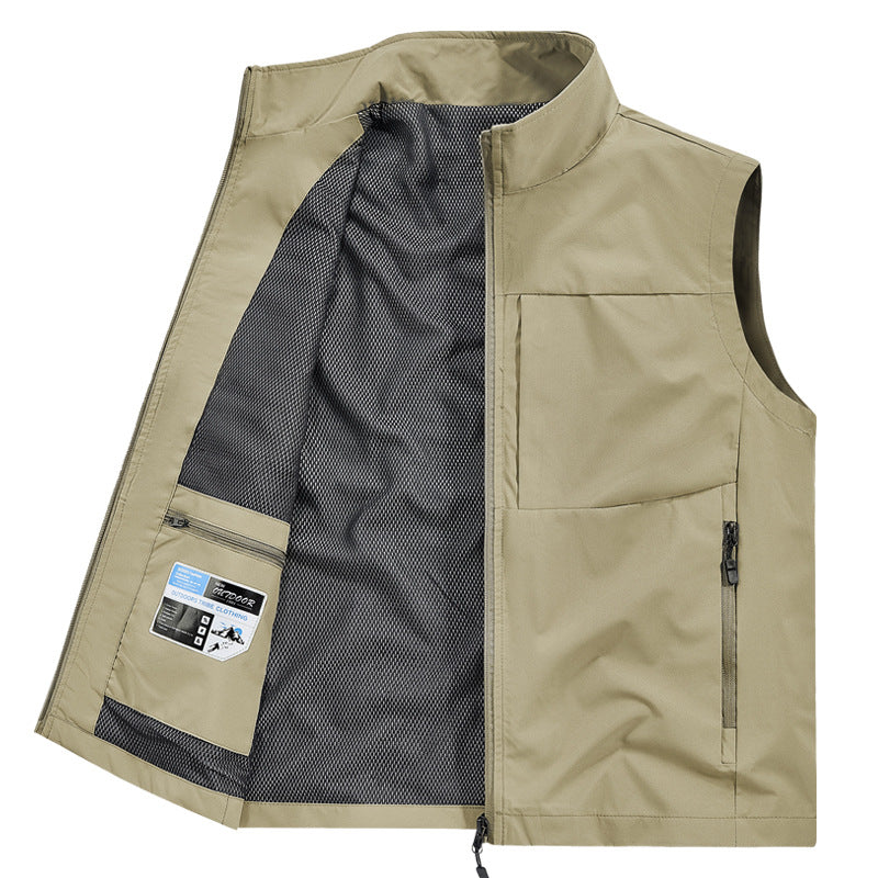 Men's multifunctional outdoor vest with windproof microfiber, mesh inner lining and concealed zip pockets Chichicherry