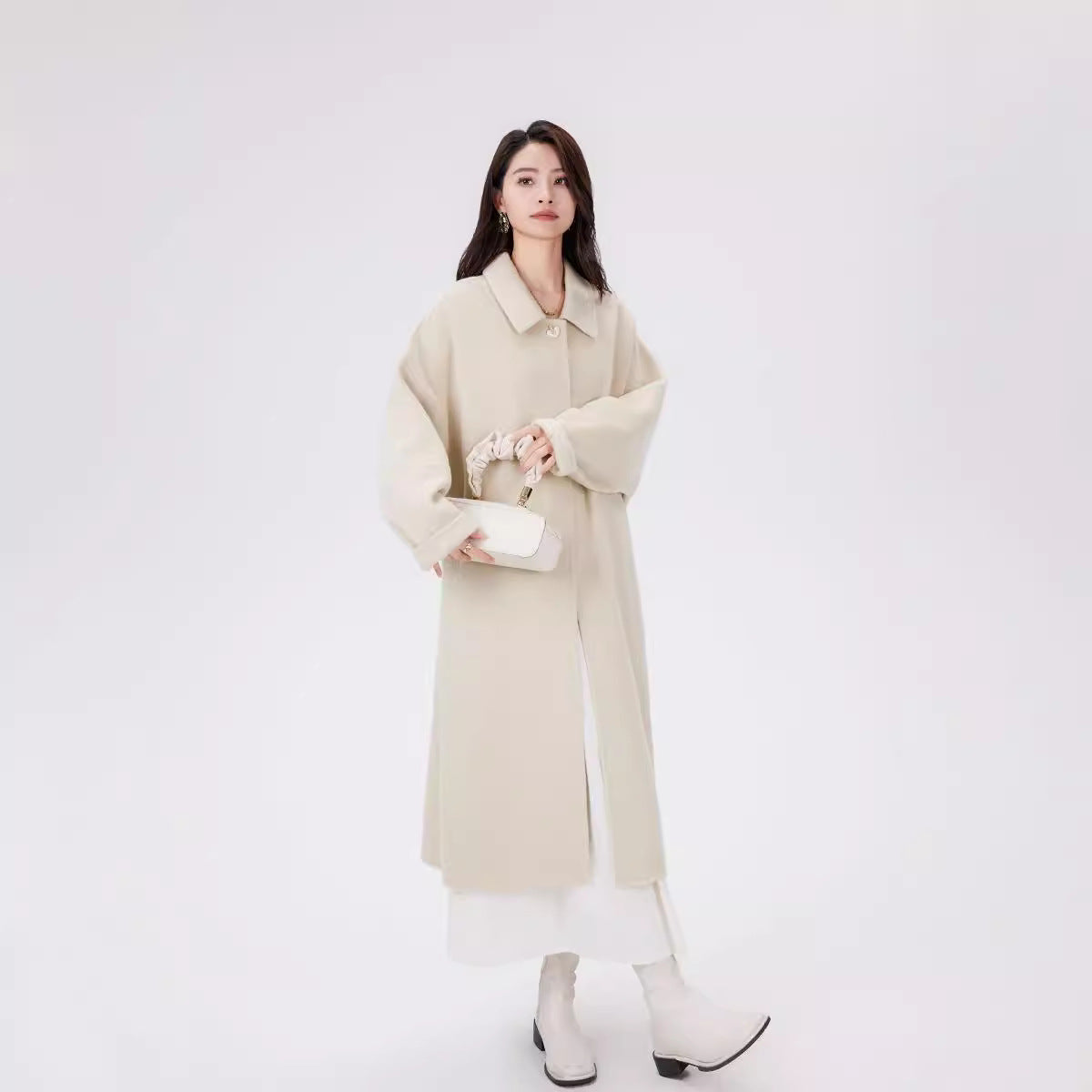 Women's Oversize Wool Cocoon Coat with Decorative Heart Buttons Chichicherry