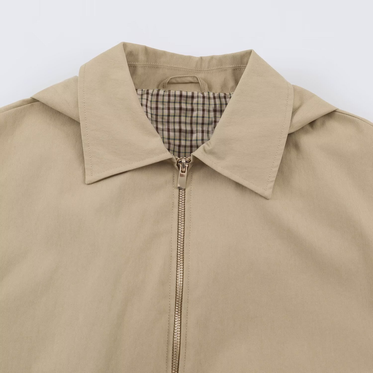 Women's Lightweight Hoodie Jacket in Cropped Oversize Fit with Drawstring Hem and Concealed Zipper Chichicherry