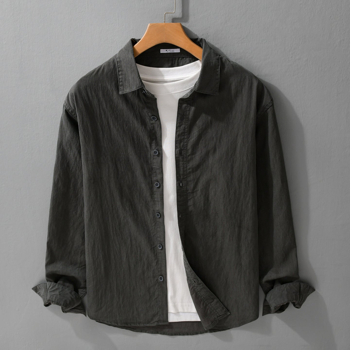 Men's Loose Crinkle Shirt made of Linen-Cotton Blend with Relaxed Fit and Wooden Buttons Chichicherry