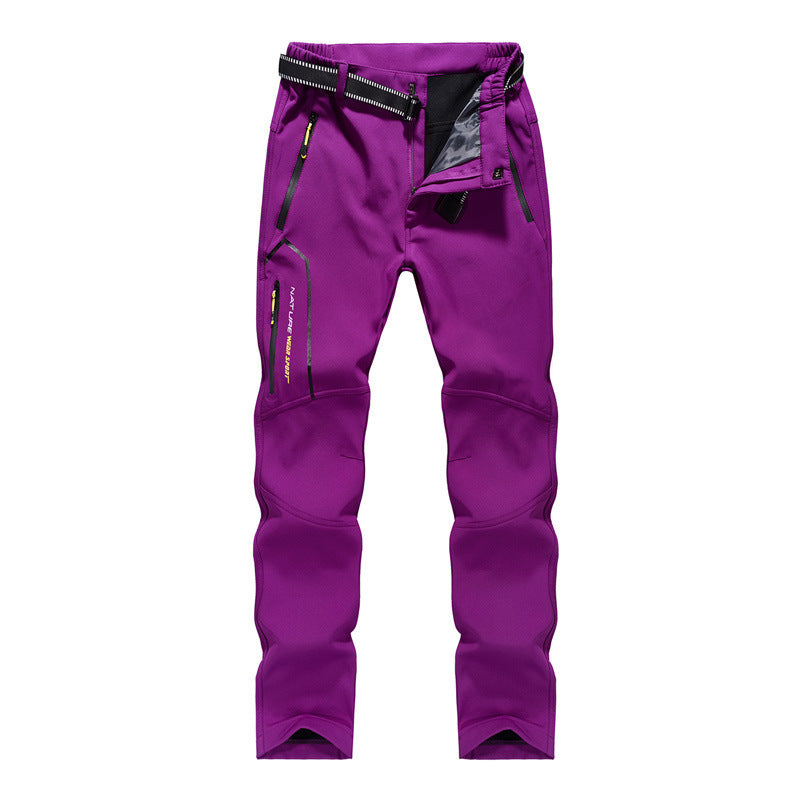 Women's softshell trekking pants with pre-shaped knee sections, water-repellent membrane, and zip pockets Chichicherry