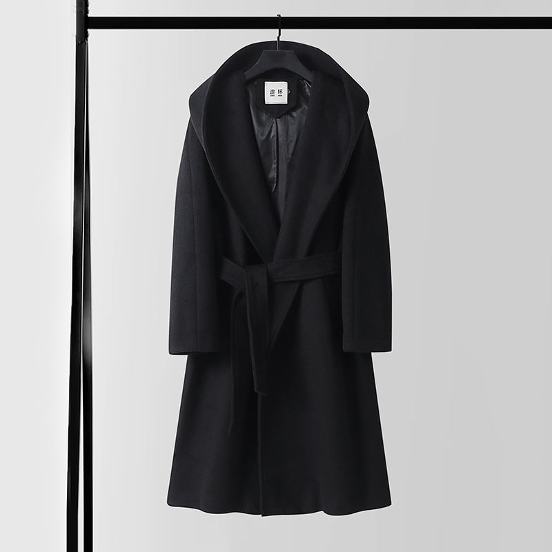 Men's maxi-length hooded coat made of wool blend with tie belt and boxy silhouette Chichicherry