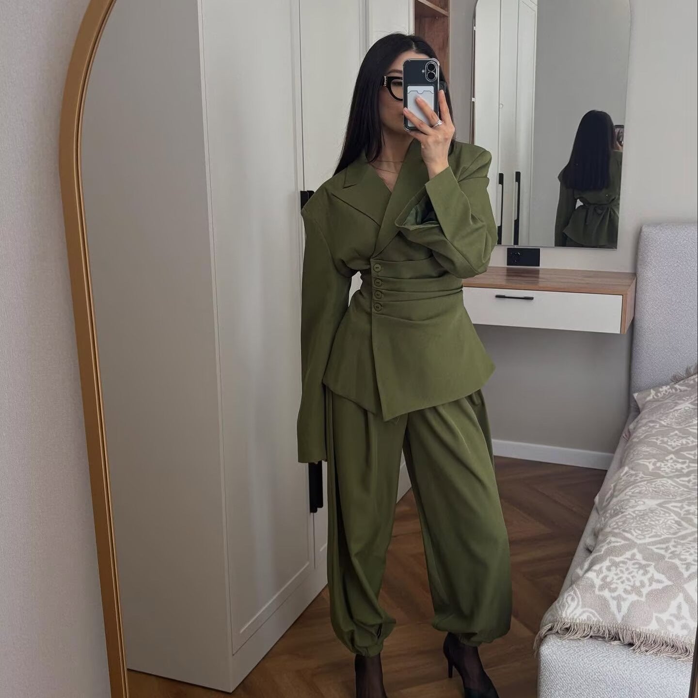 Women's Tailored Blazer with Side Pleats and Asymmetrical Button Placket Chichicherry