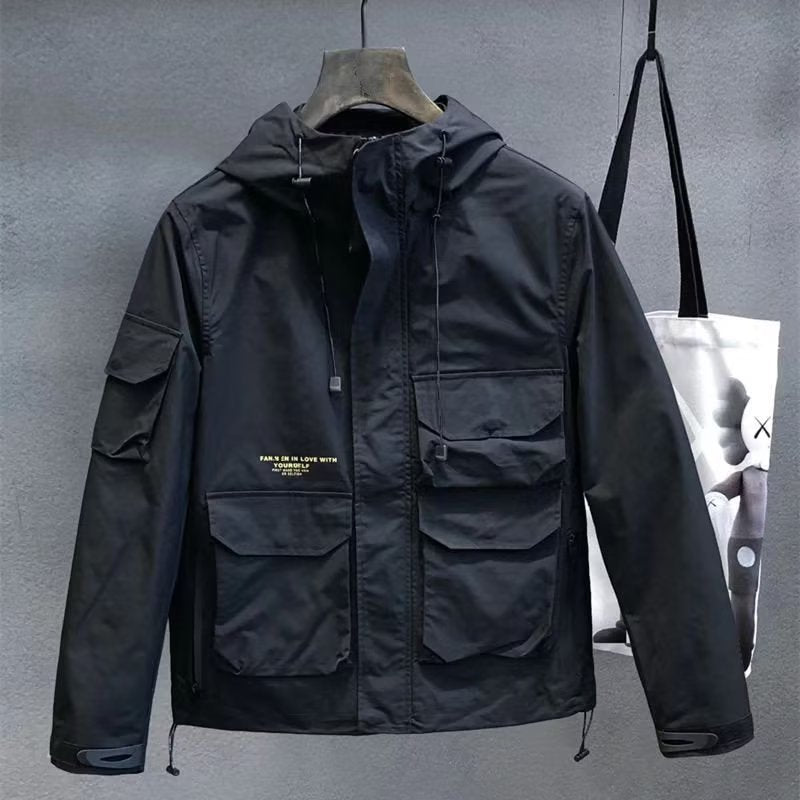 Herren Utility-Outdoorjacke mit Kapuze, Mehrfach-Taschenfront und verstellbarem Saum Chichicherry