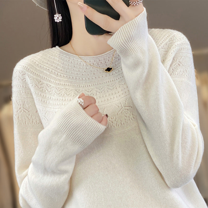 Women's round neck fine knit pullover with structured yoke and cashmere look Chichicherry