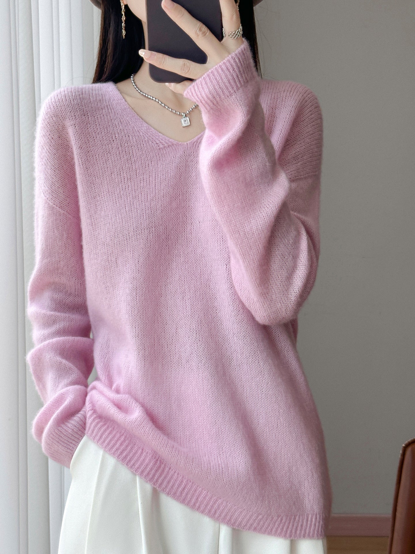 Women Oversized Fine Knit Sweater with Fine V-Neck and Extended Sleeve Ends Chichicherry