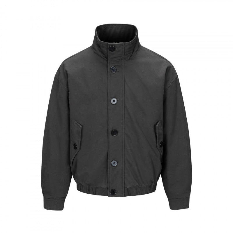 Men's short jacket in field look with reinforced stand-up collar, distinctive button placket and drawstring hem Chichicherry